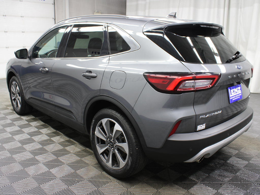 Used 2025 Ford Escape Platinum AWD/4WD image 6