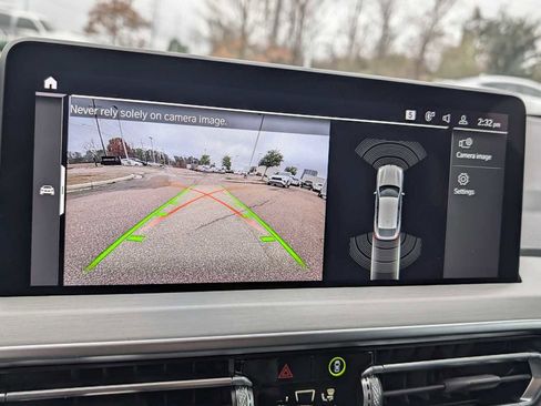 Used 2025 BMW X4 xDrive30i w/ Premium Package image 15