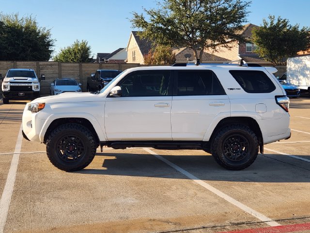 Used 2016 Toyota 4Runner TRD Pro AWD/4WD image 12