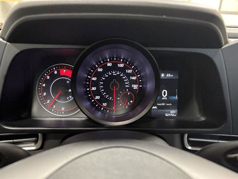 Used 2023 Hyundai Elantra SEL FWD image 8