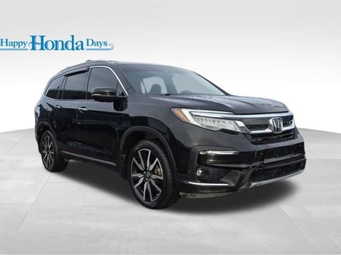 Used 2022 Honda Pilot Touring image 1
