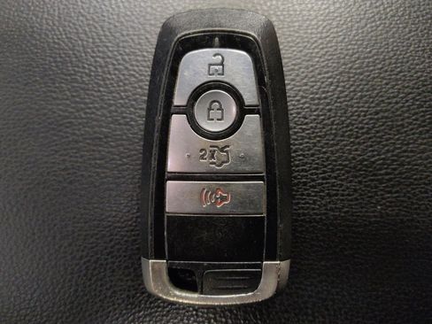 Used 2019 Ford Fusion SE w/ Equipment Group 151A image 32