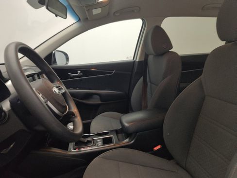 Used 2020 Kia Sorento L FWD image 17