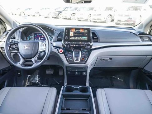 Certified 2023 Honda Odyssey Touring image 14