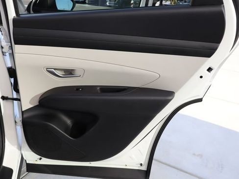Used 2025 Hyundai Tucson SEL FWD image 28