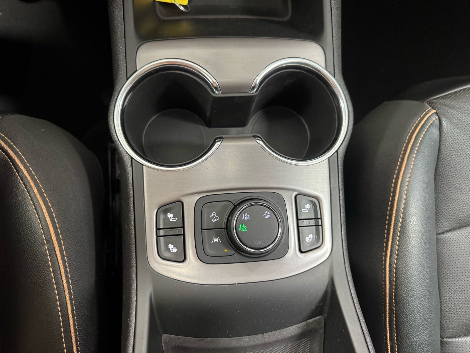 Used 2024 GMC Terrain AT4 AWD/4WD image 22