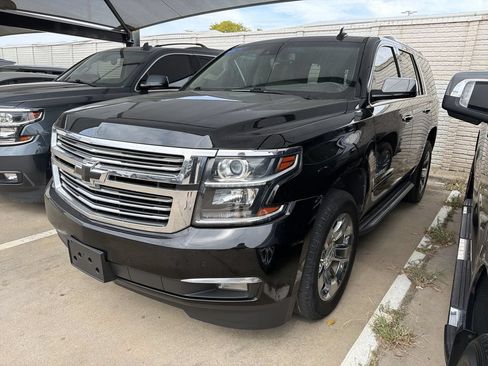 Used 2018 Chevrolet Tahoe Premier RWD image 1