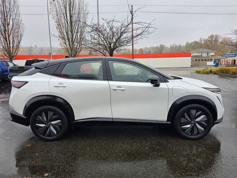 Certified 2023 Nissan Ariya AWD image 4