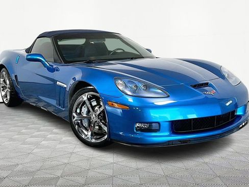 Used 2010 Chevrolet Corvette Grand Sport w/ Preferred Equipment Group image 1