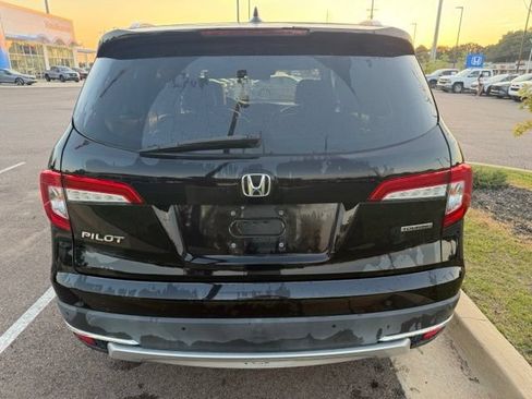 Used 2019 Honda Pilot Touring image 8