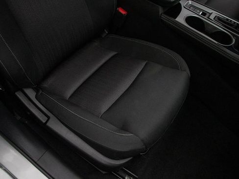 Used 2023 Nissan Altima 2.5 SV w/ SV Premium Package image 17