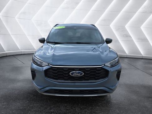 Used 2024 Ford Escape ST-Line w/ Equipment Group 301A image 2