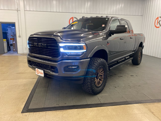 Used 2019 RAM 2500 Laramie w/ Night Edition AWD/4WD image 3