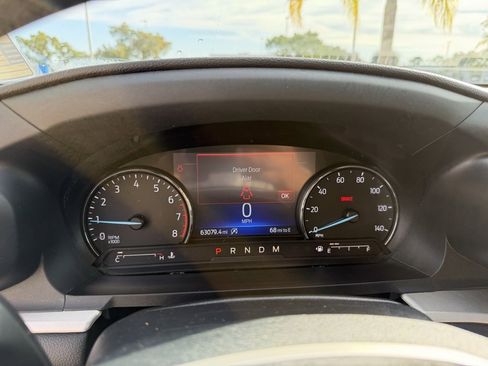 Used 2021 Ford Explorer XLT w/ Class III Trailer Tow Package image 15