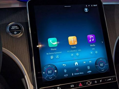 New 2026 Mercedes-Benz C 300 Sedan image 11