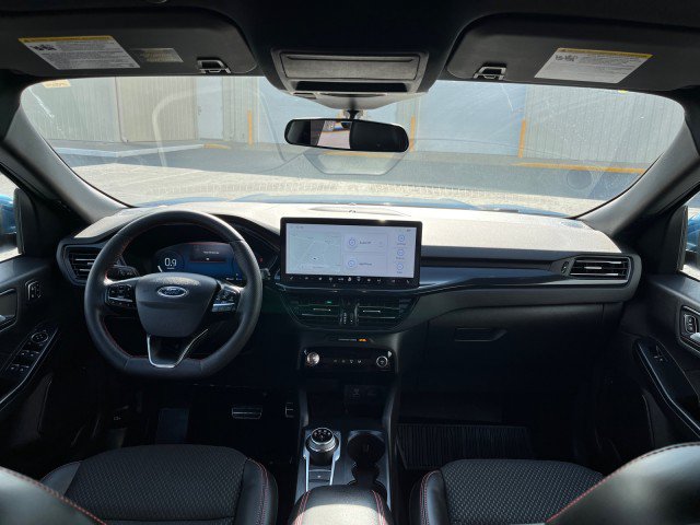 Used 2023 Ford Escape ST-Line Select w/ Tech Pack #2 AWD/4WD image 24