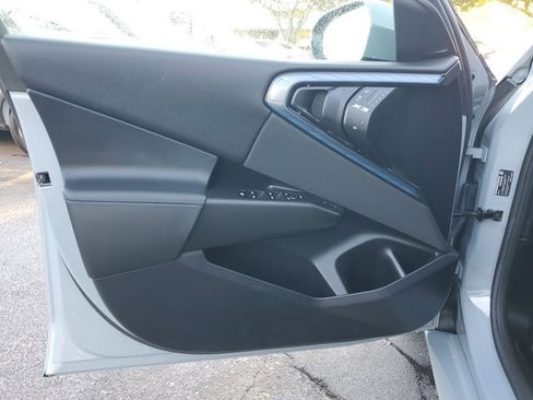 Used 2025 BMW X3 xDrive30i image 19