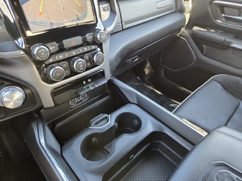 Used 2024 RAM 1500 Laramie AWD/4WD image 21