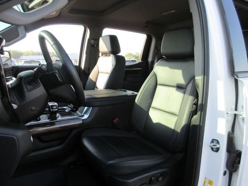 Used 2024 GMC Sierra 1500 Elevation w/ Elevation Premium Package AWD/4WD image 22
