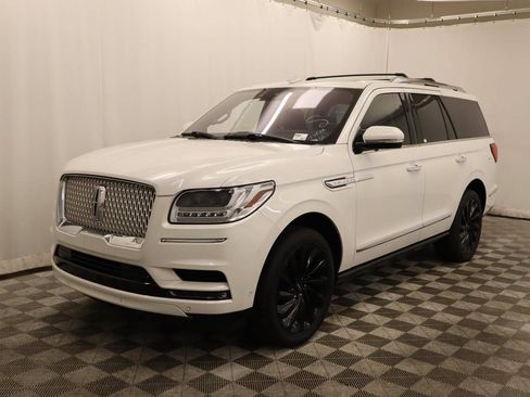Used 2020 Lincoln Navigator Reserve w/ Equipment Group 208A Reserve AWD/4WD image 1