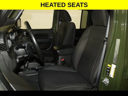 Used 2022 Jeep Wrangler Unlimited Sport AWD/4WD image 3