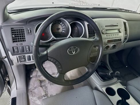 Used 2008 Toyota Tacoma 4x4 Access Cab V6 image 3