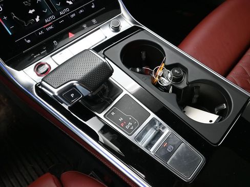 Used 2022 Audi S7 Prestige w/ Prestige Package image 20