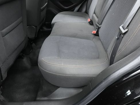 Used 2022 Chevrolet Trax LS AWD/4WD image 28