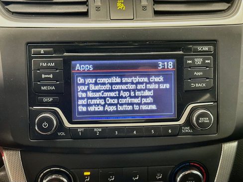 Used 2015 Nissan Sentra SR FWD image 22