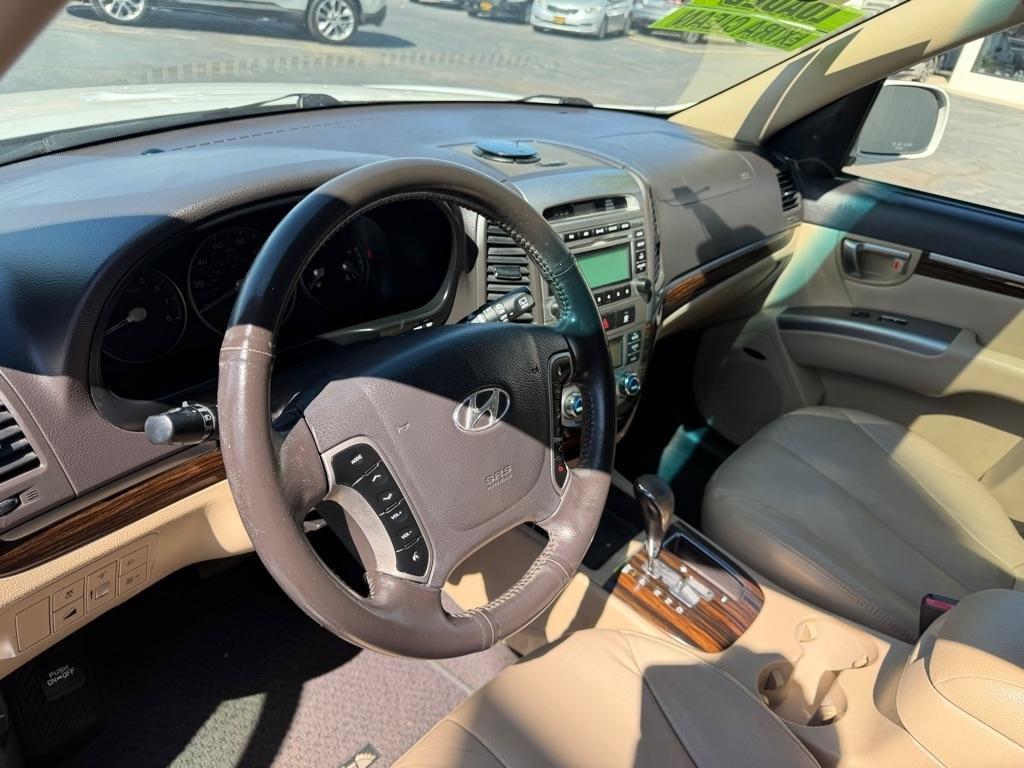 Used 2012 Hyundai Santa Fe Limited FWD image 28