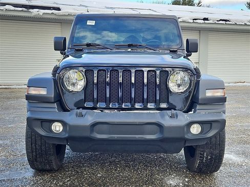 Used 2021 Jeep Wrangler Unlimited Sport image 10