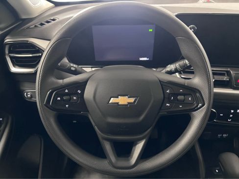 Used 2026 Chevrolet TrailBlazer LS AWD/4WD image 15