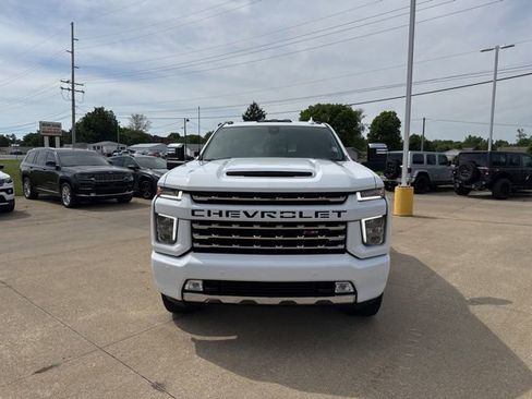 Used 2023 Chevrolet Silverado 2500 LTZ w/ Z71 Chrome Sport Edition AWD/4WD image 2