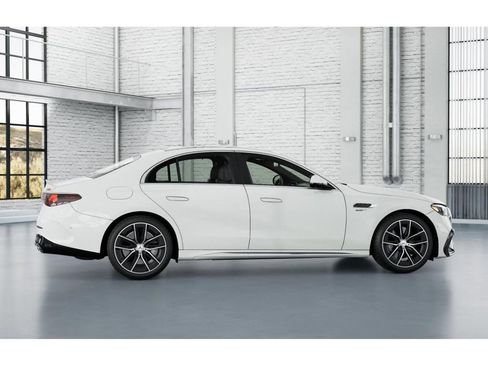 New 2026 Mercedes-Benz E 53 AMG e 4MATIC Sedan image 17