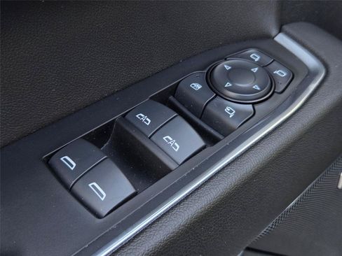 Used 2024 Chevrolet Silverado 1500 LTZ AWD/4WD image 23