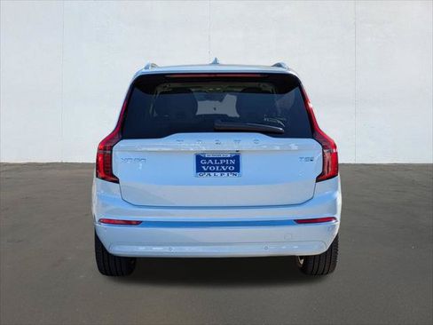 New 2026 Volvo XC90 T8 Ultra w/ Protection Package Premier AWD/4WD image 5
