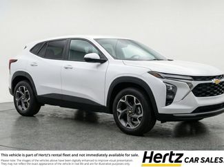 Used 2025 Chevrolet Trax LT FWD video 1