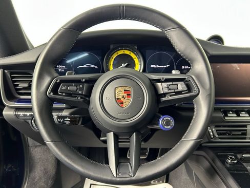 Used 2024 Porsche 911 Carrera T RWD image 29