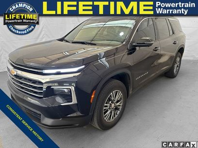 Used 2024 Chevrolet Traverse LT