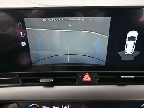 Used 2024 Kia Sportage EX image 20