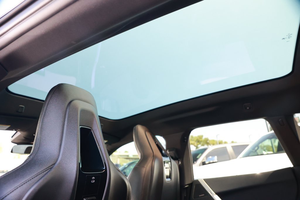 Used 2025 BMW iX xDrive50 AWD/4WD image 36