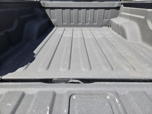 Certified 2021 Jeep Gladiator Rubicon AWD/4WD image 33