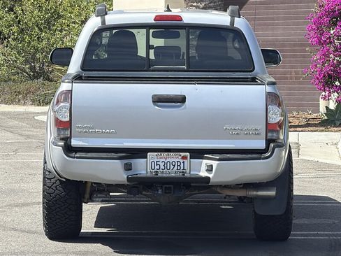 Used 2012 Toyota Tacoma PreRunner w/ TRD Sport Pkg RWD image 5