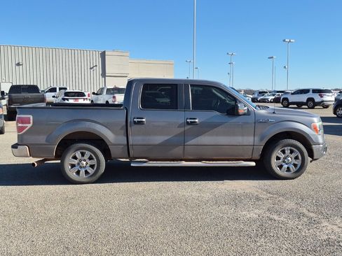 Used 2010 Ford F150 XLT image 2
