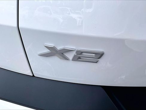 Used 2025 BMW X2 xDrive28i AWD/4WD image 31