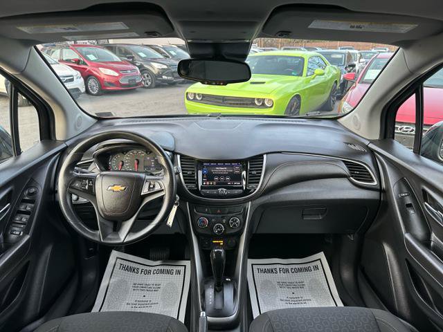 Used 2020 Chevrolet Trax LS w/ Tint and Cruise Package FWD image 20