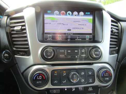 Used 2017 Chevrolet Tahoe Premier AWD/4WD image 33