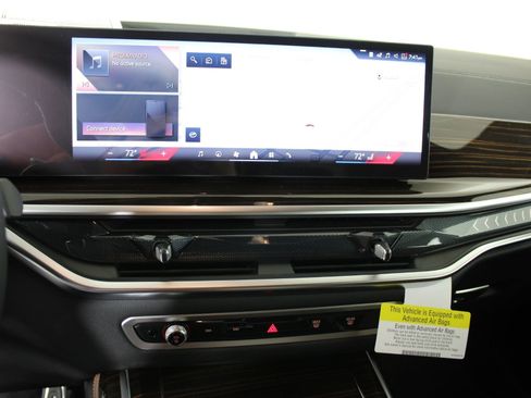 New 2026 BMW X7 xDrive40i w/ M Sport Package image 28