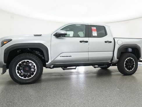 New 2025 Toyota Tacoma TRD Off-Road image 70