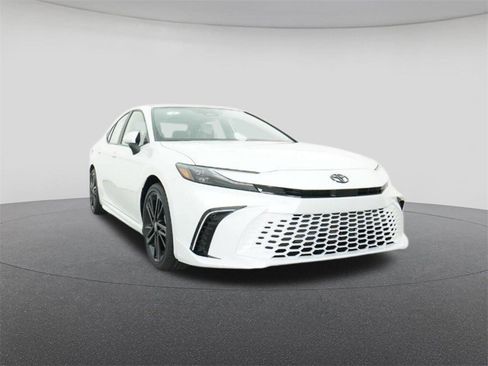 New 2026 Toyota Camry XSE image 30